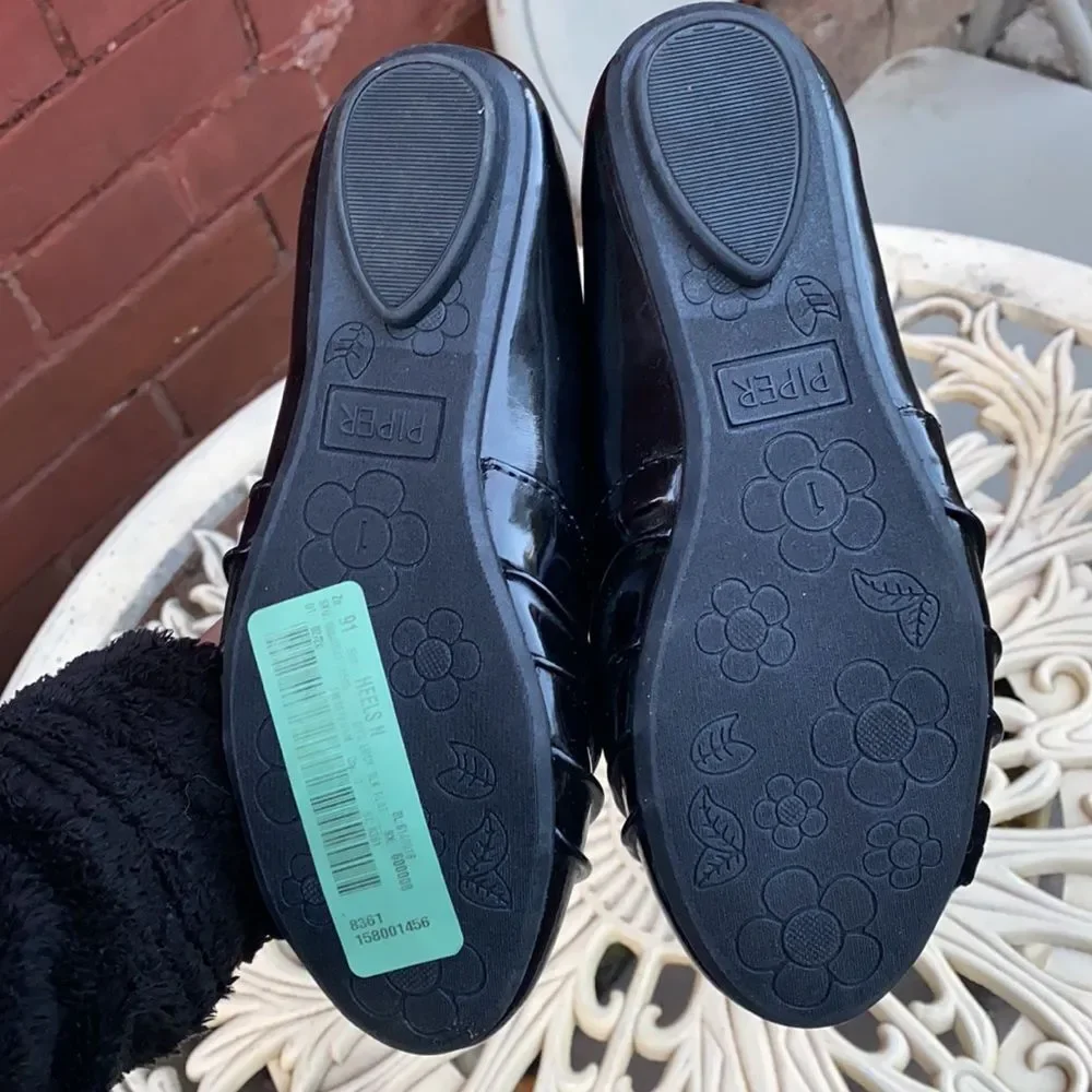 Piper black shoes sz. 1